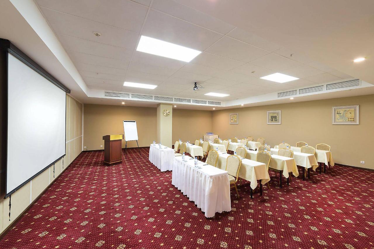 Shera Hotel