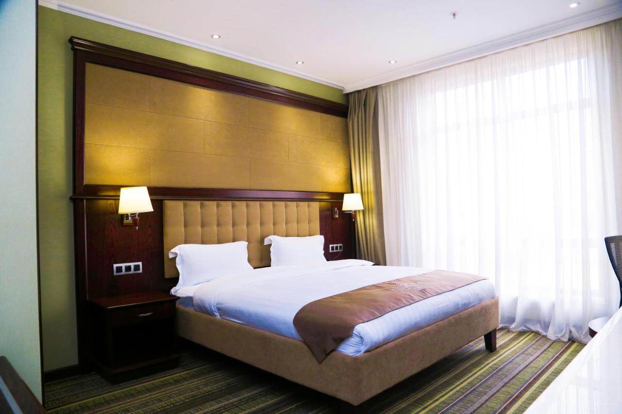 Shera Hotel