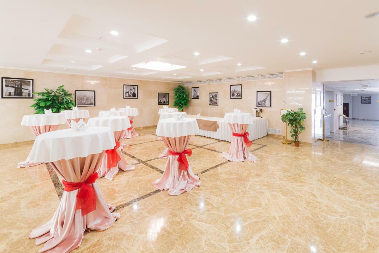 Hotel Shera Almaty